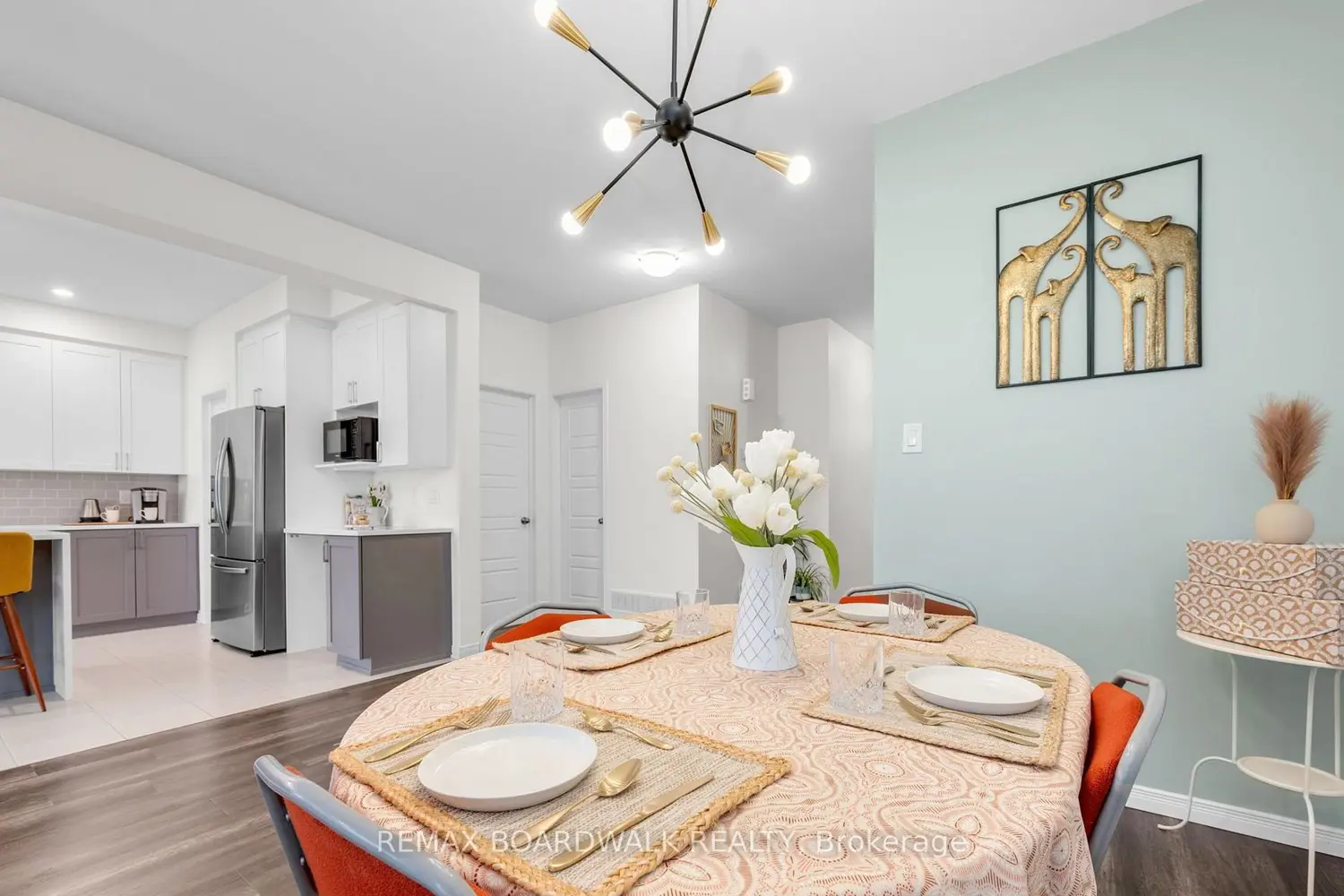 Additional image 5 of 302 Haliburton Heights