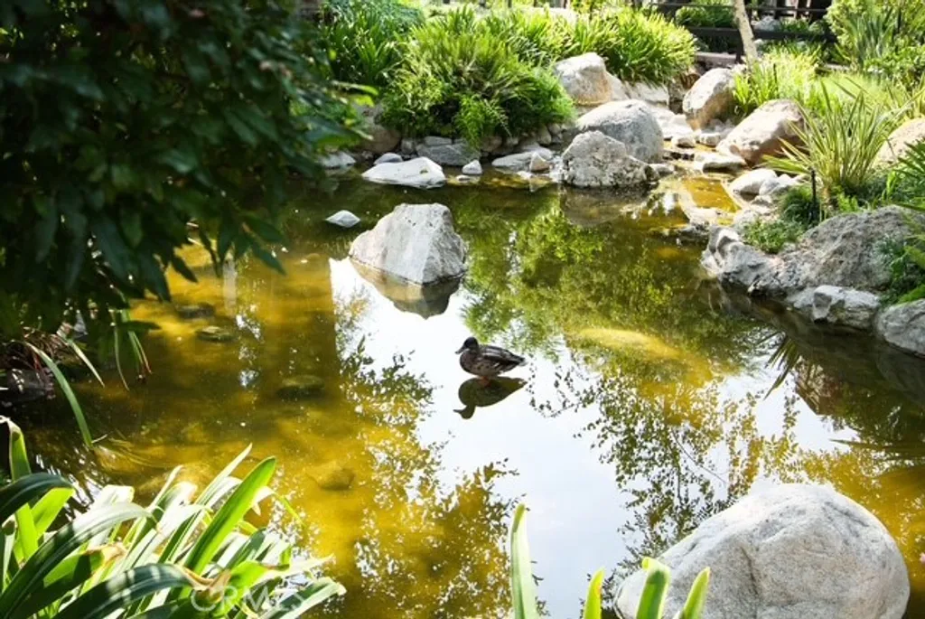 Additional image 16 of 21820 Marylee Street Unit 225, Woodland Hills, CA 91367