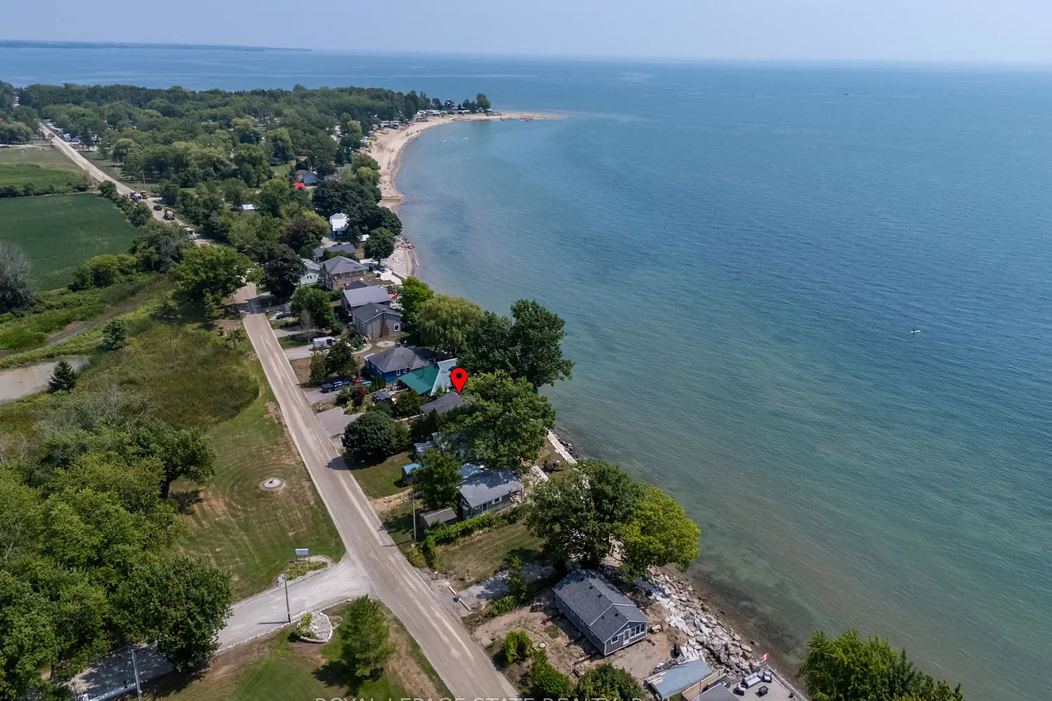 Additional image 20 of 2110 Lakeshore Road