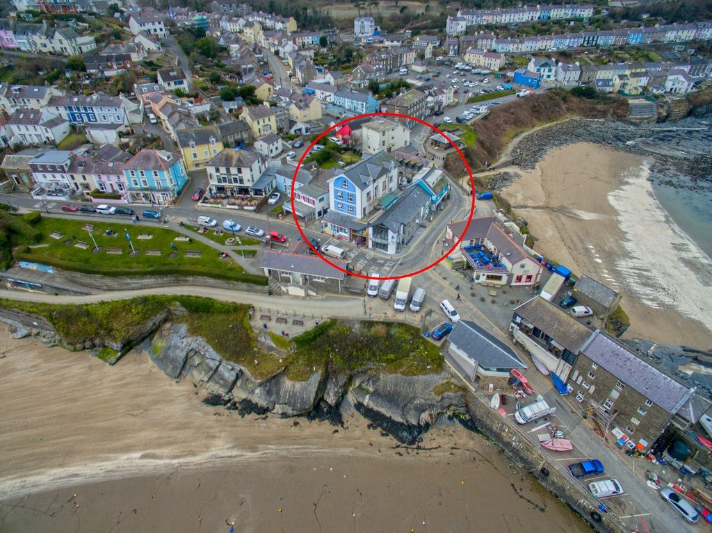 Additional image 2 of 2 bed flat for saleSouth John Street, New Quay SA45