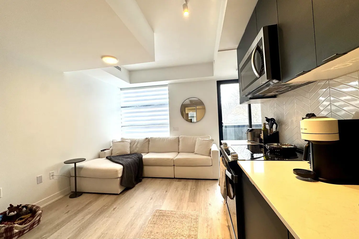 Additional image 2 of 1604 Charles Street 126 B