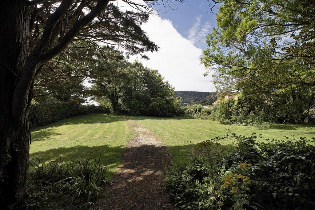 Additional image 16 of 7 bed detached house for saleBennett Road, Salcombe, Devon TQ8