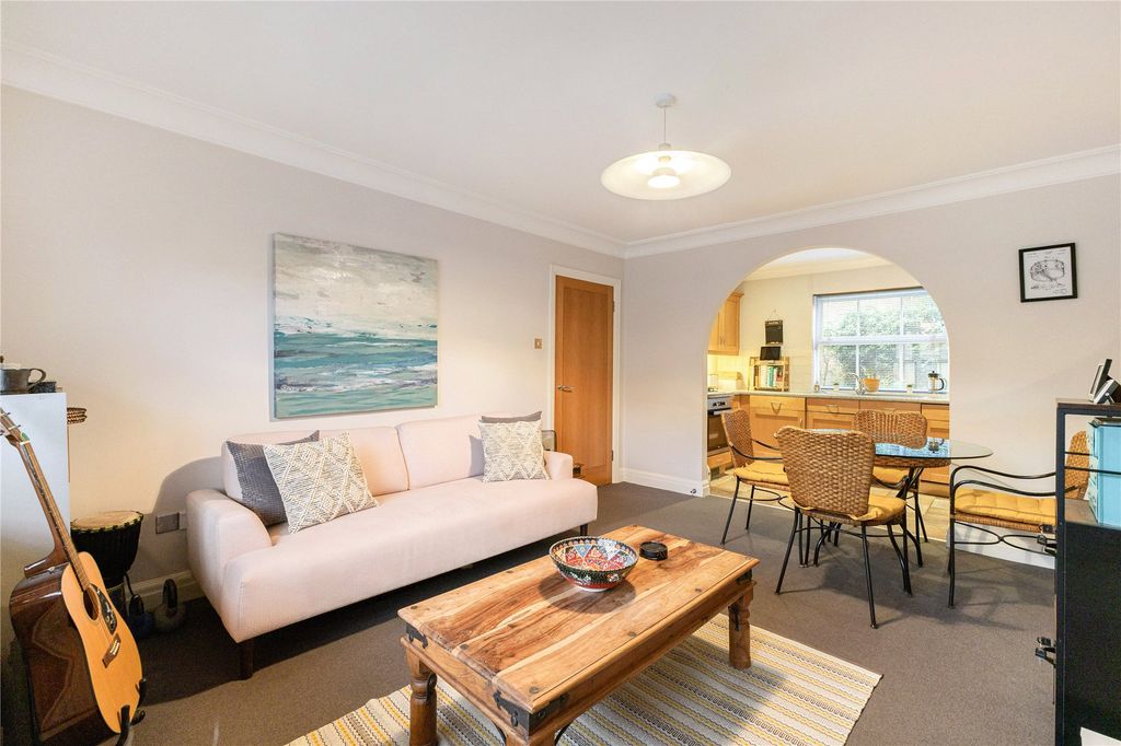 Additional image 3 of 1 bed flat for saleLayton Place, Kew, Richmond TW9
