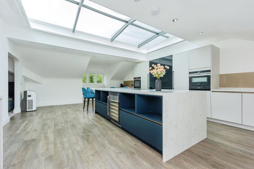 Additional image 2 of 2 bed flat for saleSt. Hilarys Park, Alderley Edge, Cheshire SK9