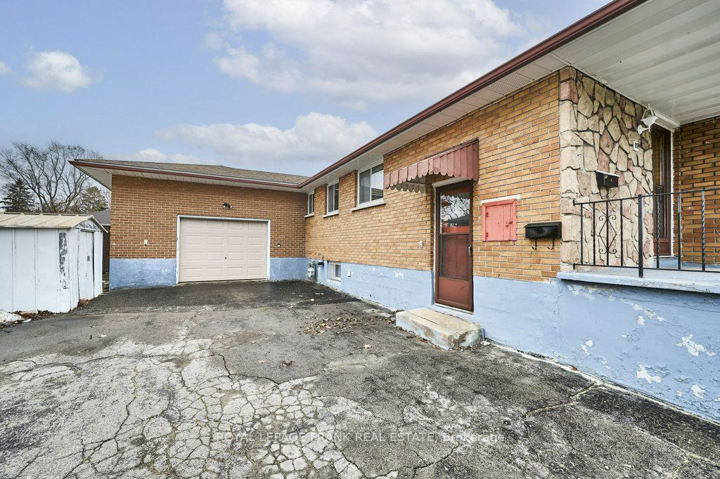 Additional image 3 of 117 Waverly Street S, Oshawa, ON, L1J 5T9
