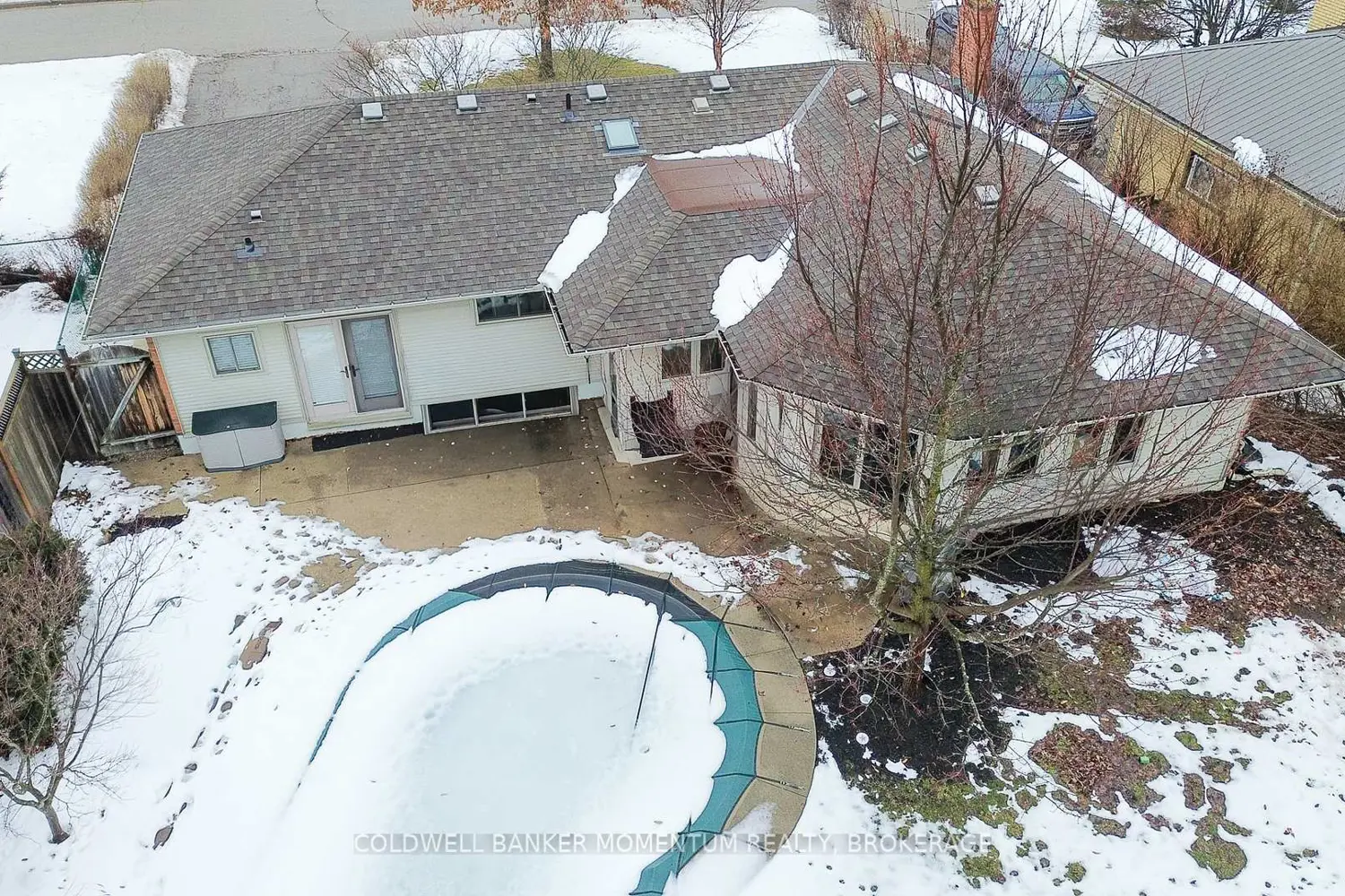 984 Plantation Road photo 5