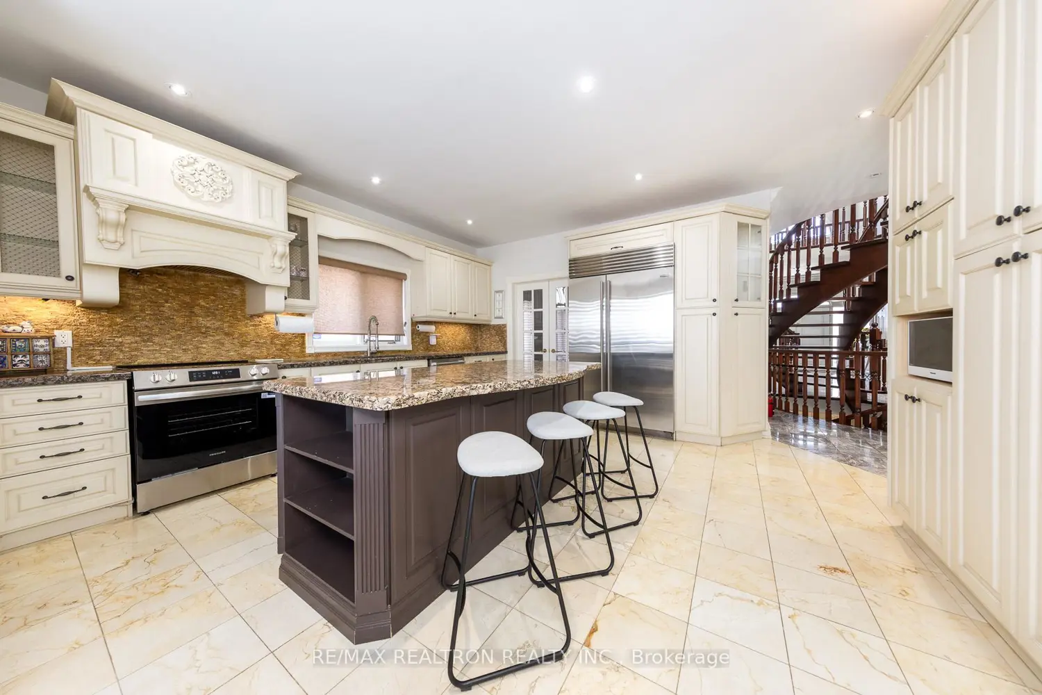 Additional image 13 of 25 Clarkhill Street