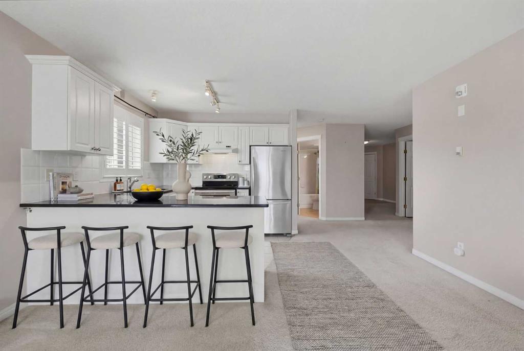 Additional image 6 of 203-26 Country Hills View NW, Calgary, AB, T3K 5A4