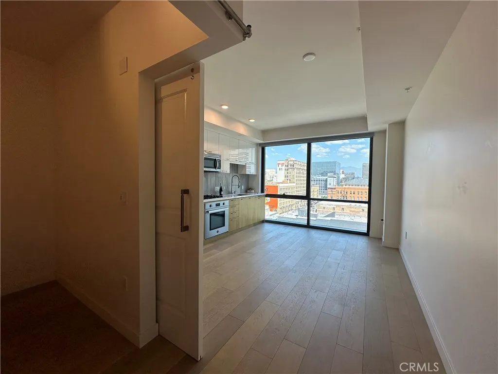 Additional image 8 of 400 S Broadway Unit 1004, Los Angeles, CA 90013