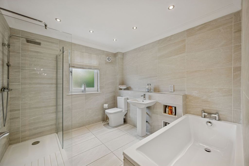 Additional image 46 of 6 bed detached house for saleHamilton Way, East Whitburn EH47