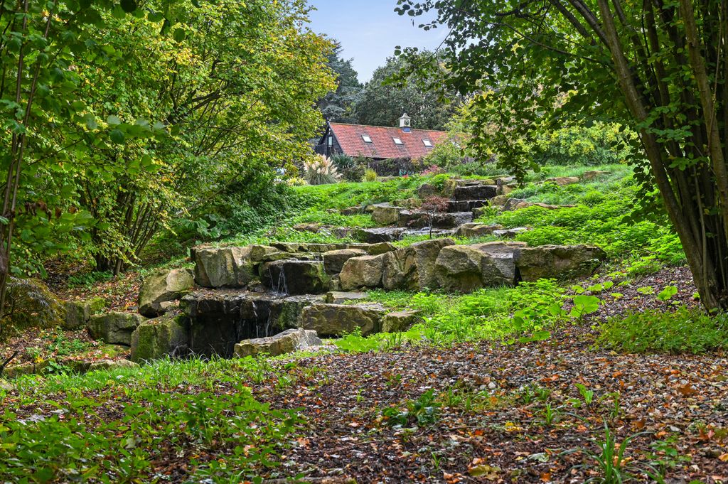 Additional image 38 of 7 bed detached house for saleBucklesham, Ipswich IP10