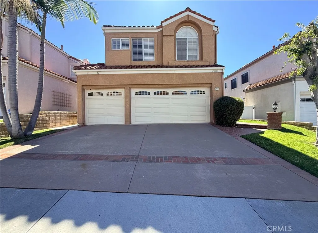 24946 Eaton Ln, Laguna Niguel, CA 92677