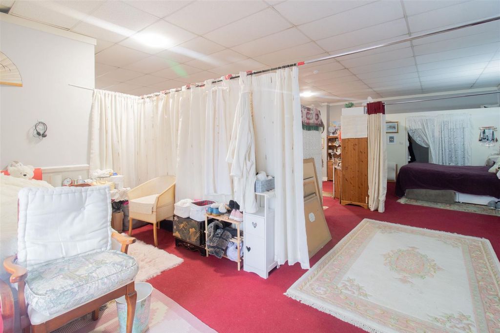 Additional image 52 of 1 bed property for saleRisca Road, Cross Keys NP11