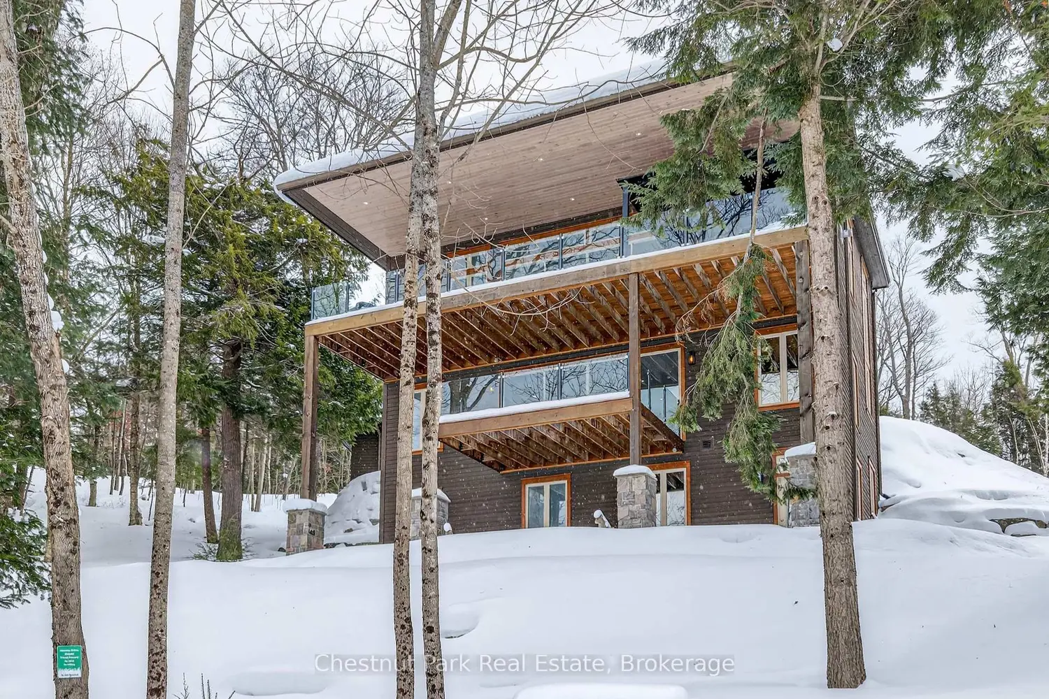 Additional image 19 of 41 Clubhouse Drive