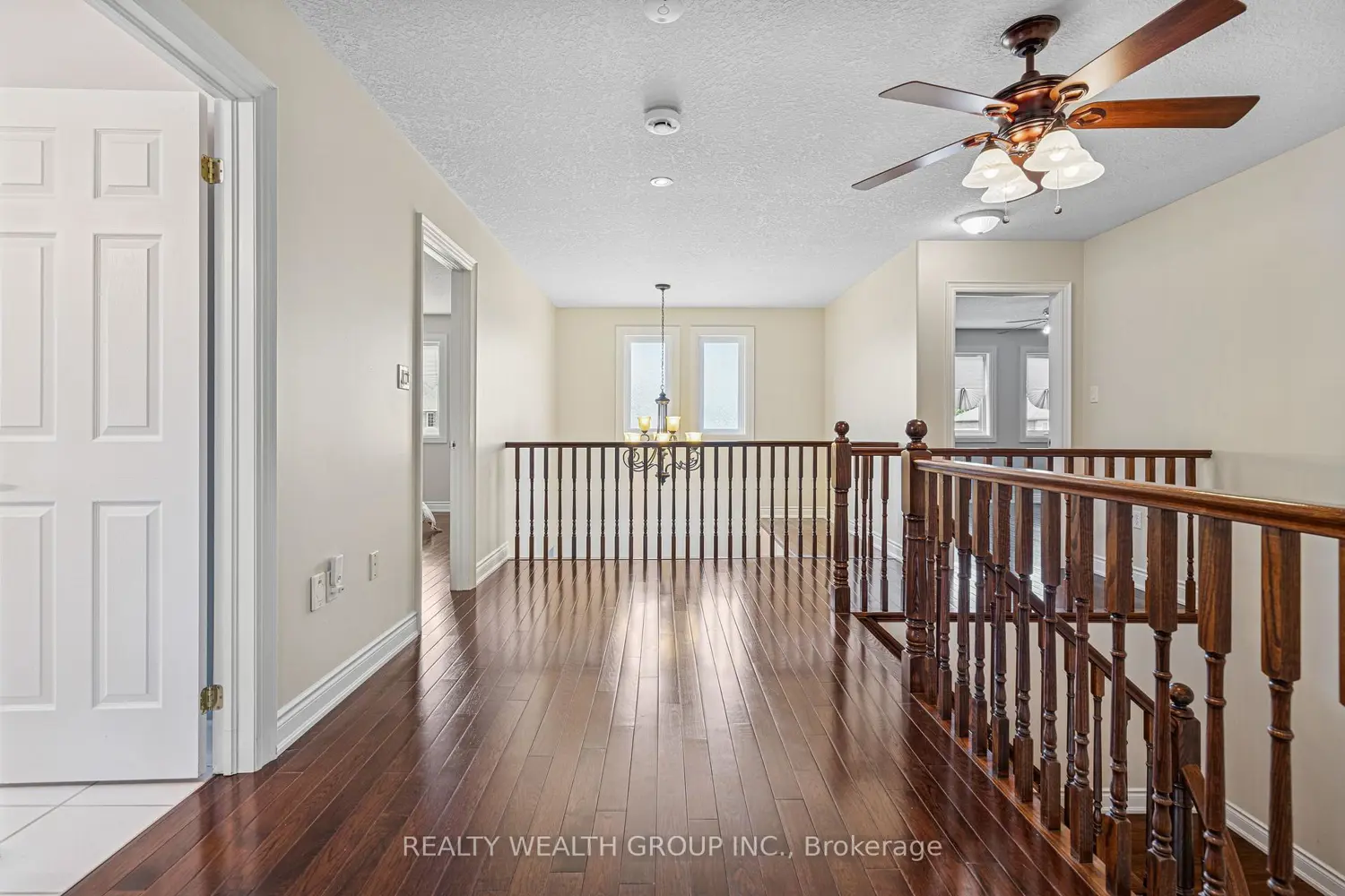 Additional image 3 of 896 Booth Avenue