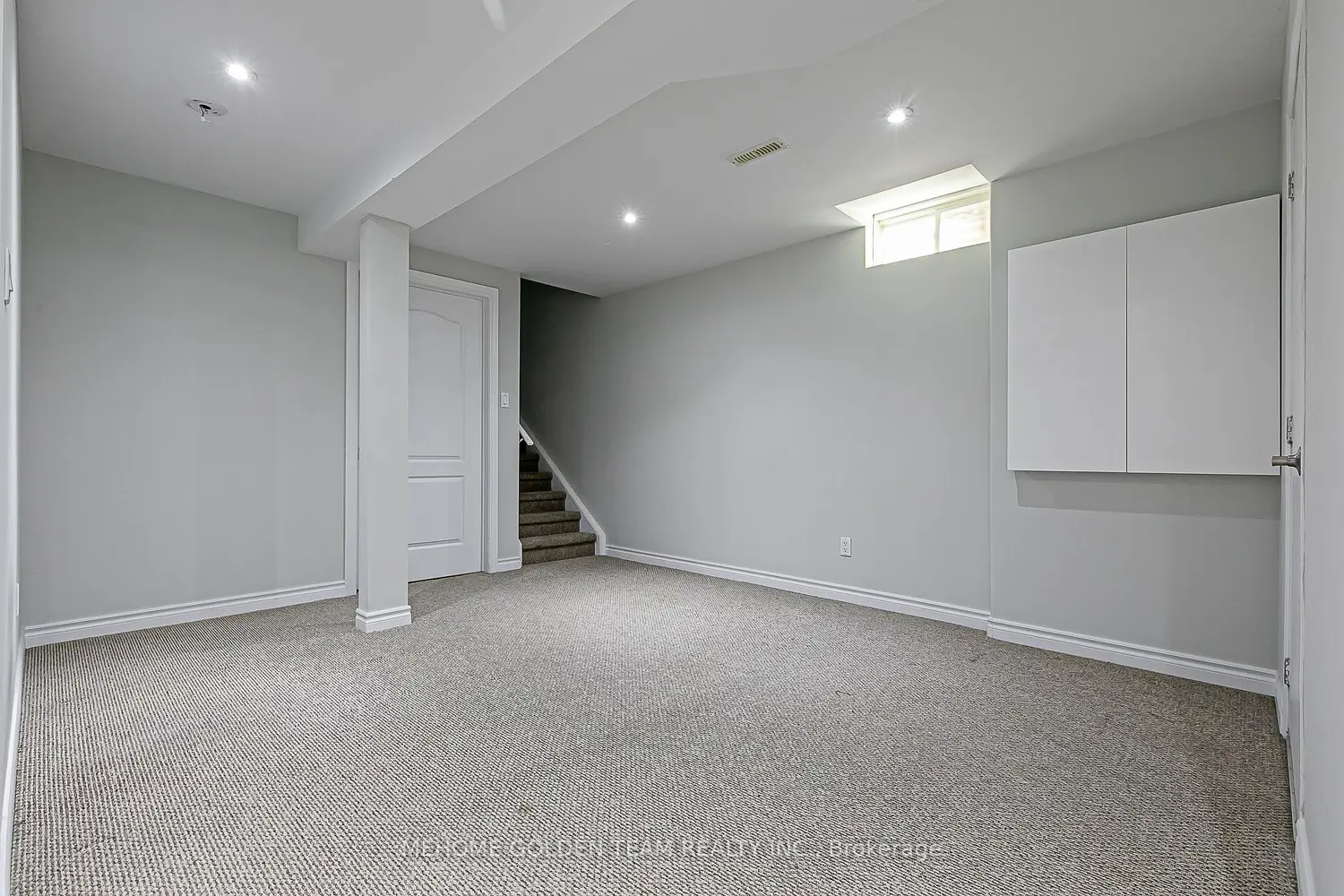 Additional image 18 of 939 Memorial Circle