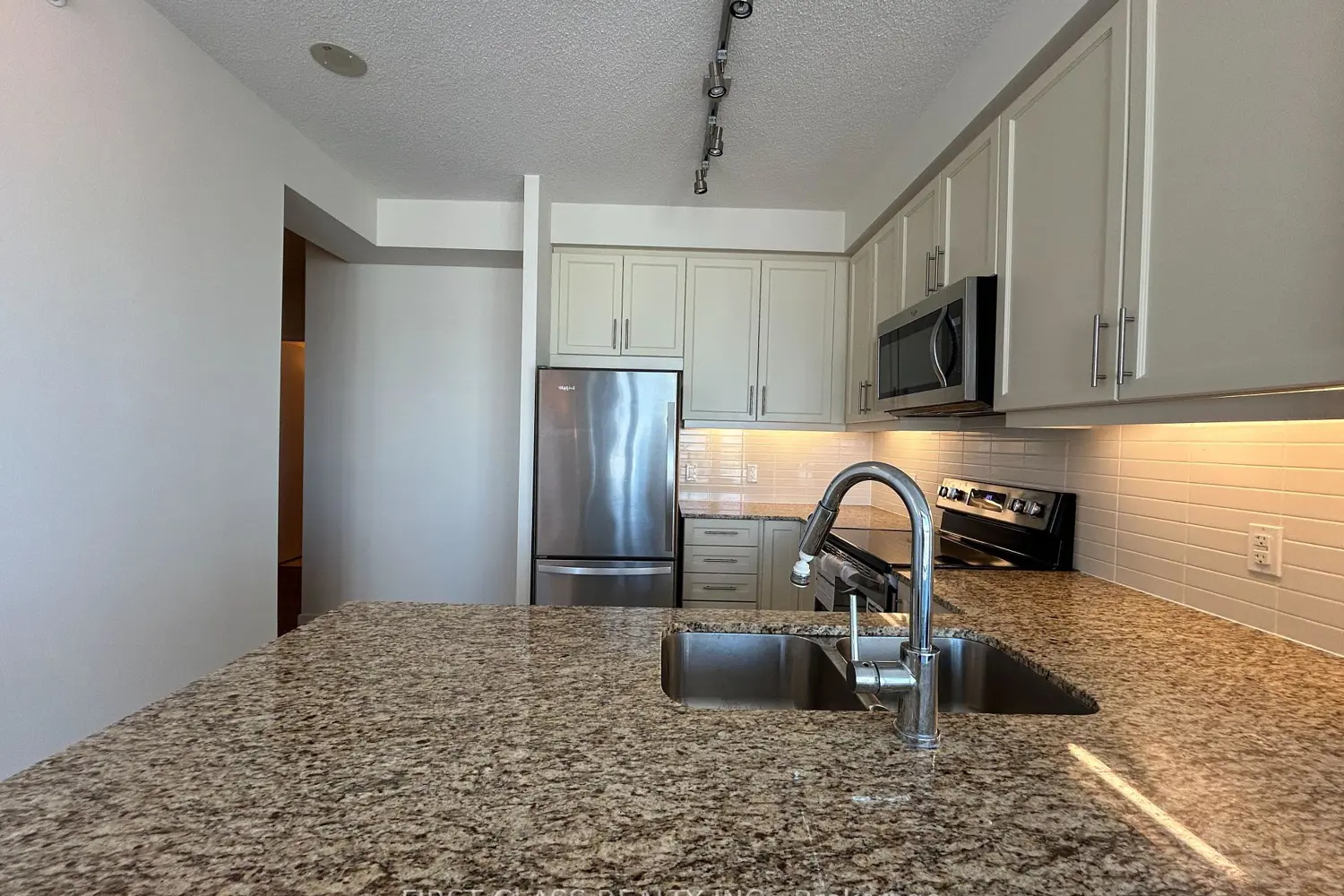 Additional image 3 of 3975 Grand Park Drive 3809