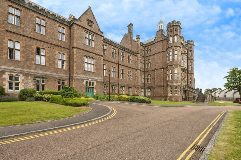 2 bed flat for sale1 Smillie Court, Dundee DD3