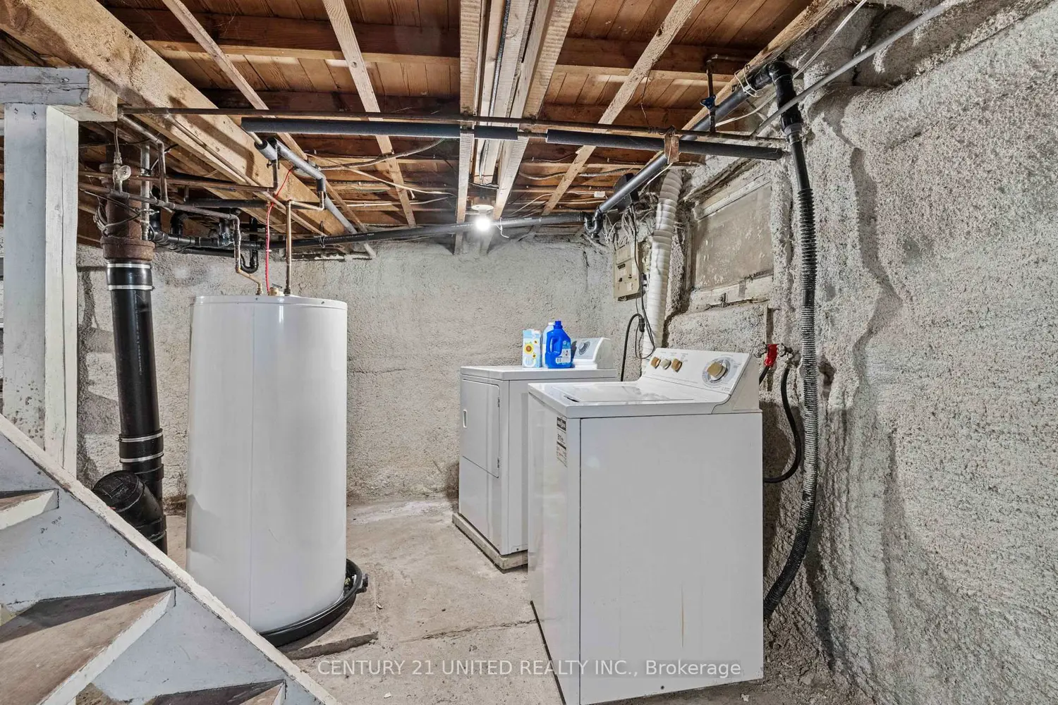 Additional image 14 of 482 Wellington Street