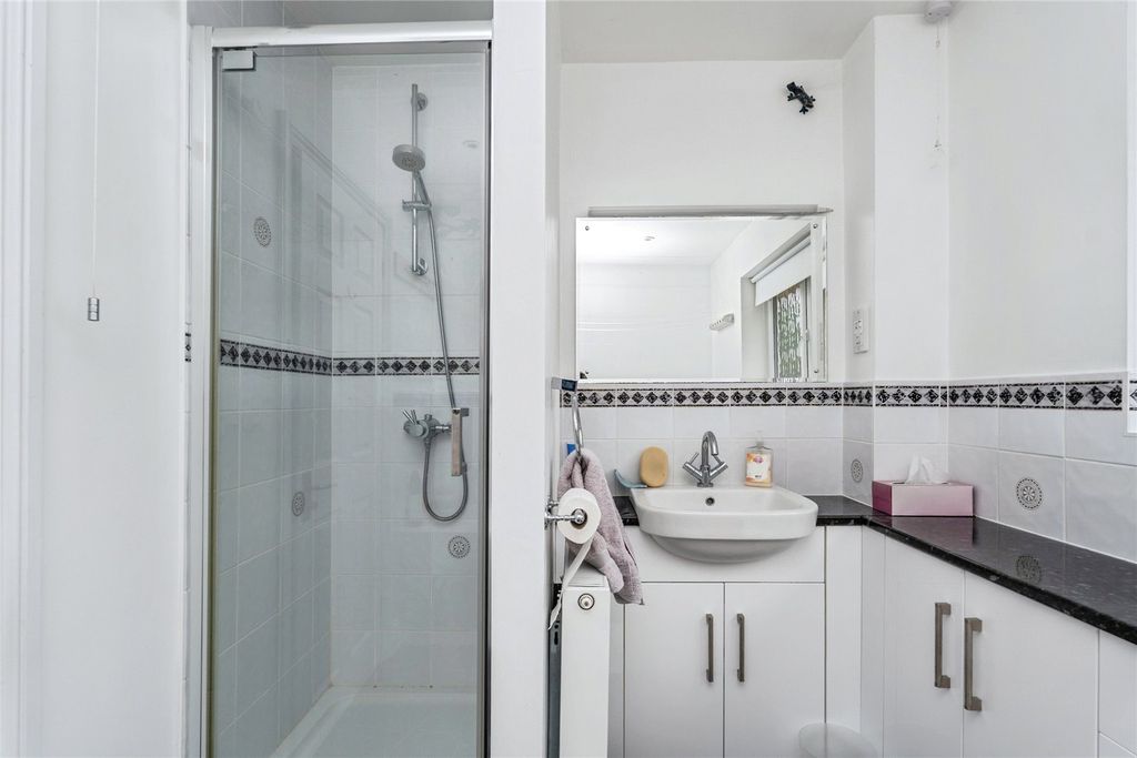 Additional image 26 of 5 bed detached house for saleCrofton Close, Southampton, Hampshire SO17