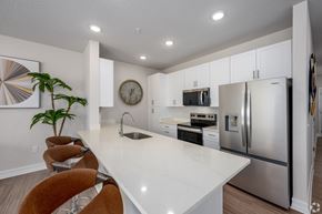 Additional image 3 of 1147 E. Caroline Street, Tavares, FL, 32778