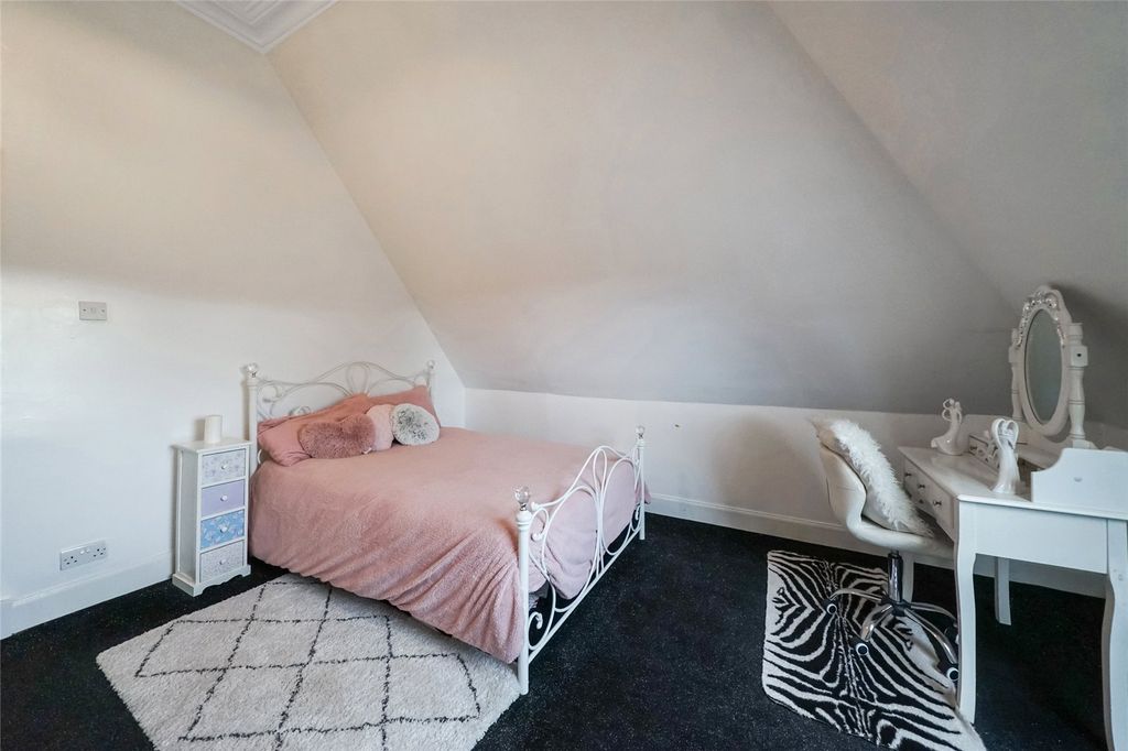 Additional image 31 of 6 bed detached house for salePark Avenue, Tillicoultry, Clackmannanshire FK13