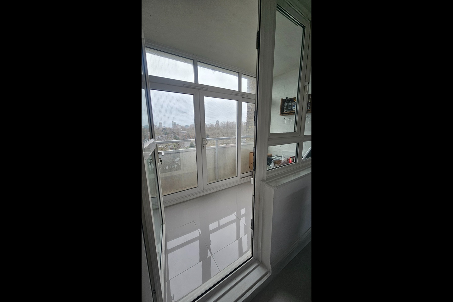 Additional image 6 of Room in a Shared Flat, Berry House, SW11, N1 7GU