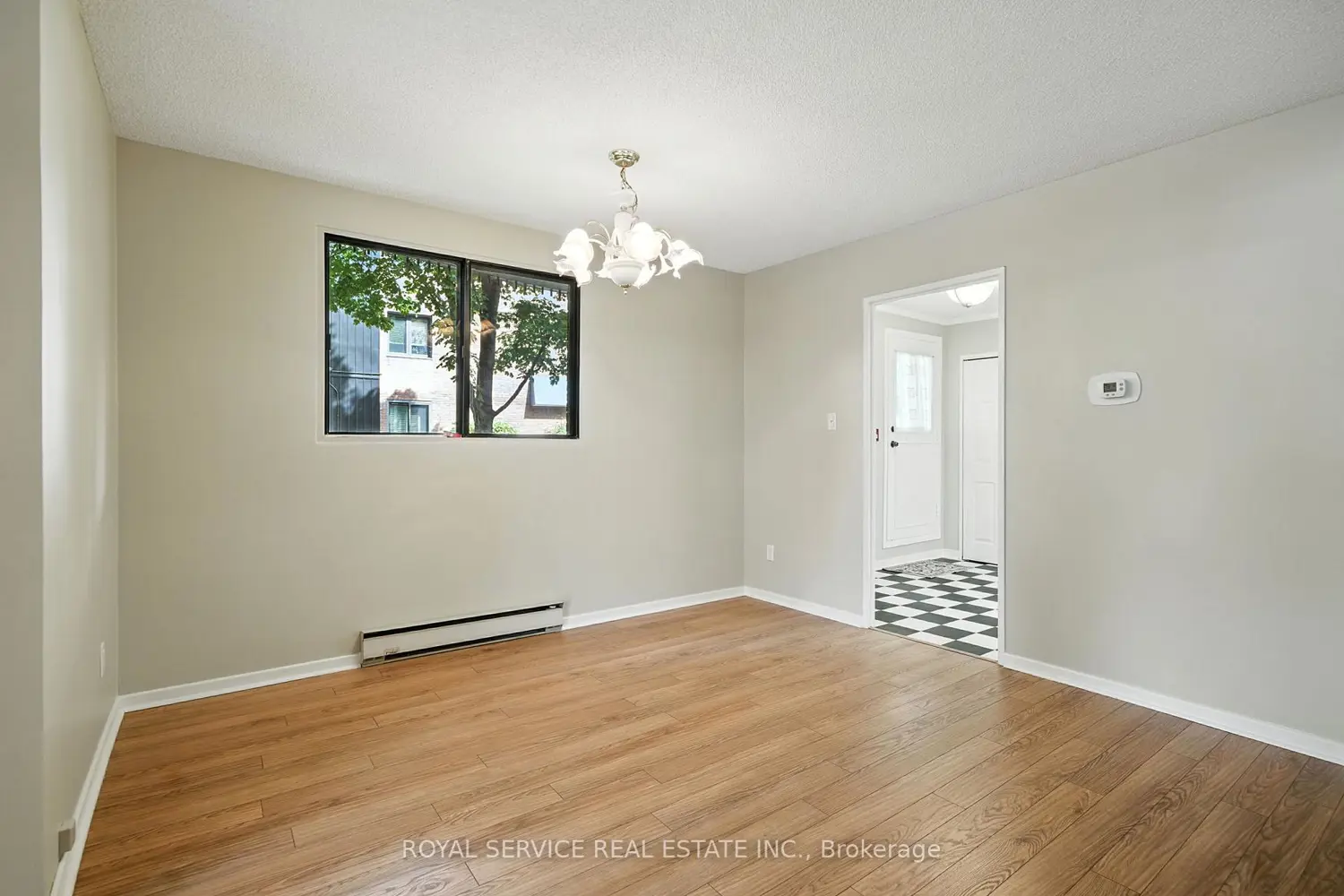 Additional image 9 of 337 Simcoe Street 101