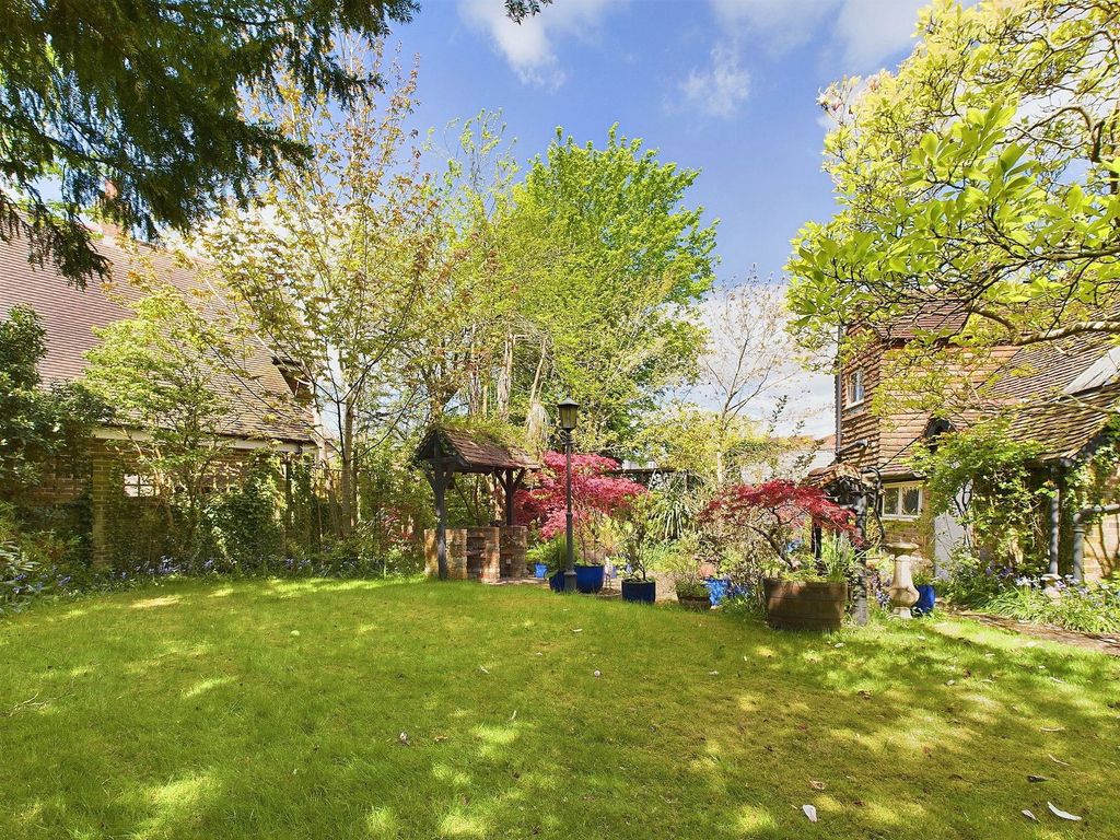 Additional image 15 of 2 bed cottage for saleWickhurst Lane, Broadbridge Heath, Horsham RH12