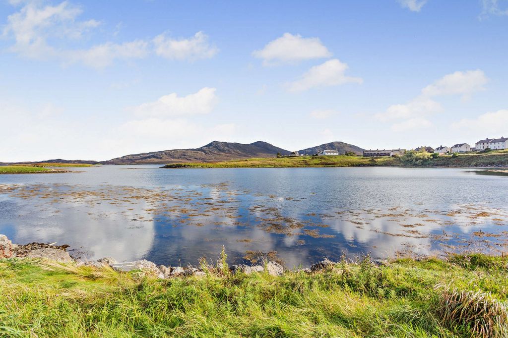 Additional image 9 of 5 bed detached house for saleLochmaddy, Isle Of North Uist, Eilean Siar HS6