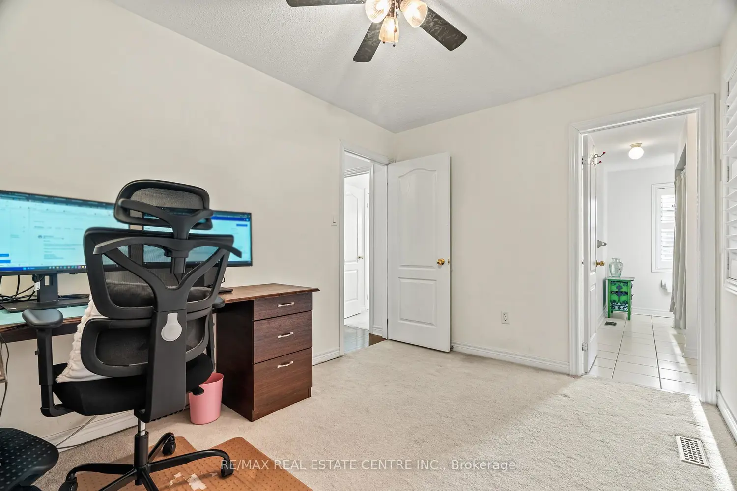 Additional image 10 of 15 Helman Road