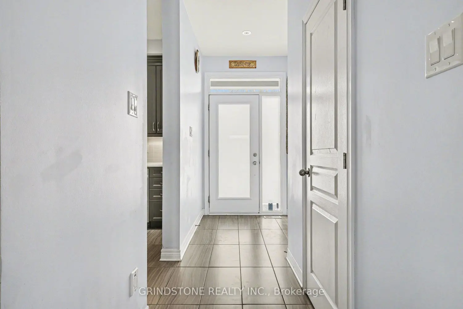 Additional image 3 of 64 Watershield Ridge