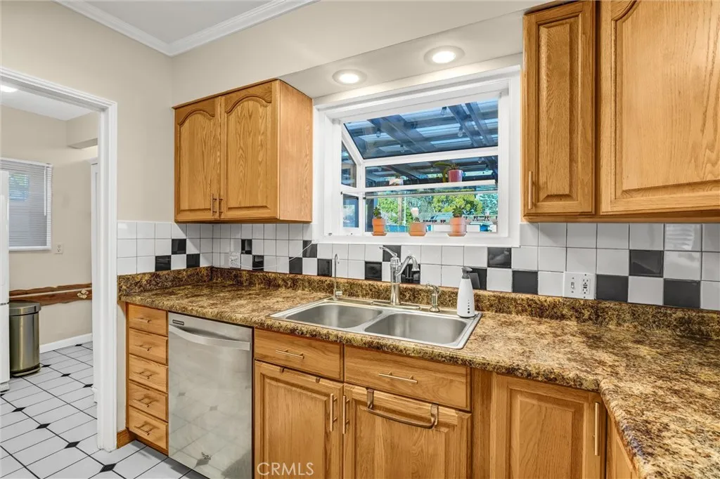 Additional image 43 of 1130 N Cordova St, Burbank, CA 91505