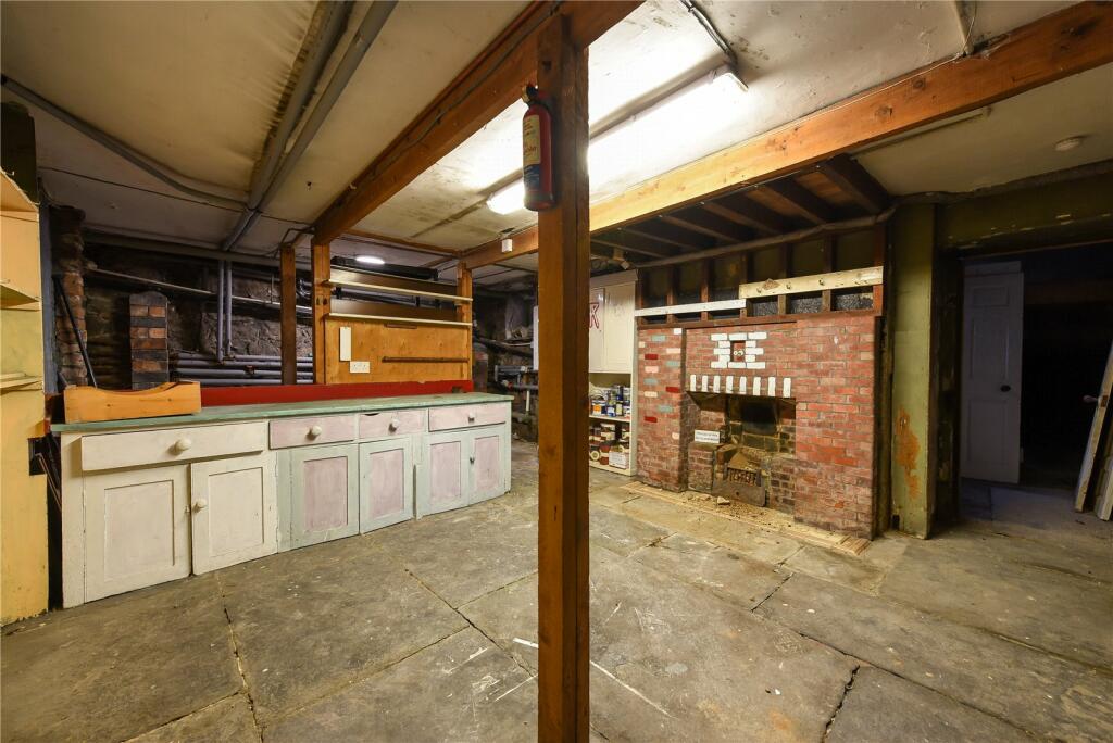 Additional image 18 of 2 The Chanonry, Old Aberdeen, Aberdeen, AB24