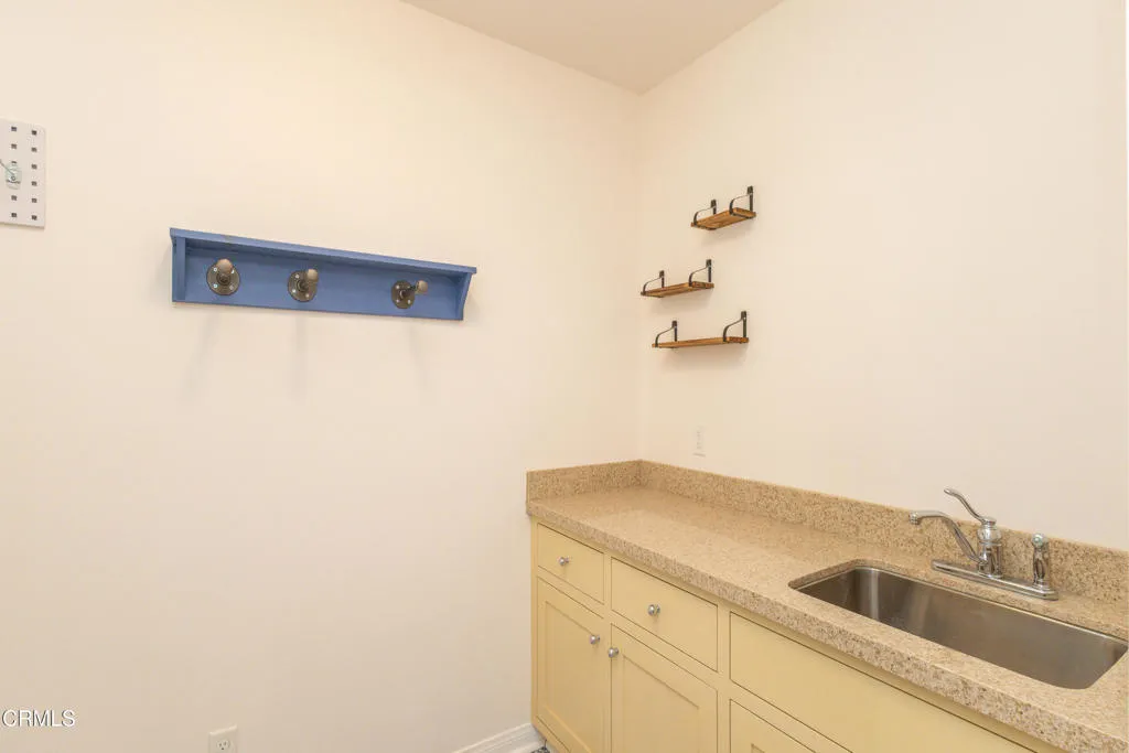 Additional image 17 of 1224 Fernside Drive, La Canada Flintridge, CA 91011
