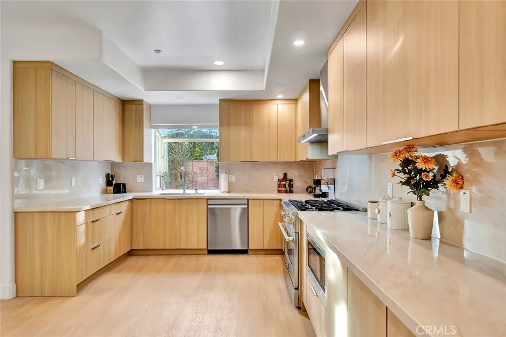 Additional image 15 of 661 W Lemon Avenue, Arcadia, CA 91007