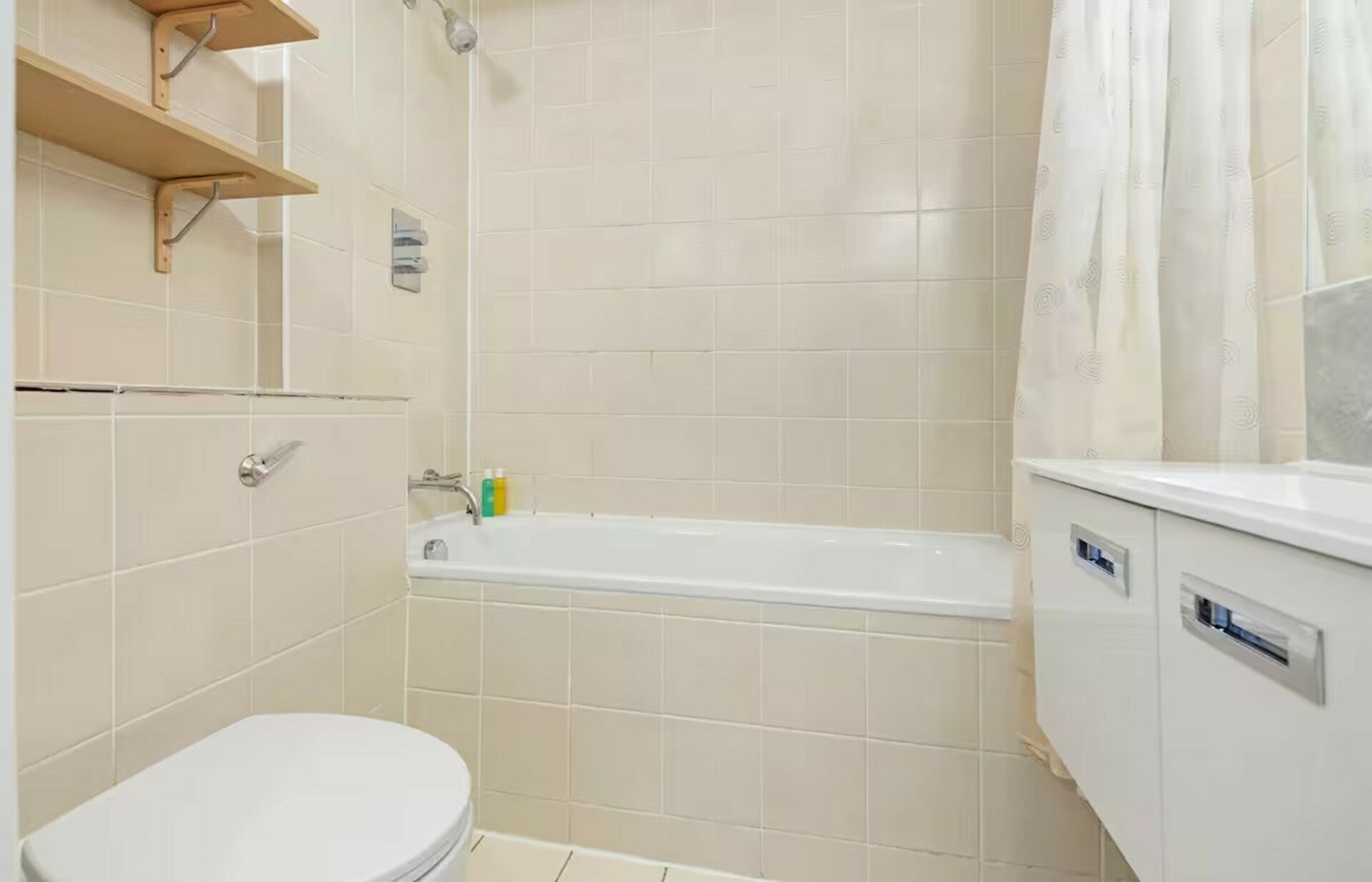 Additional image 4 of 1 Bed Flat, Penywern Road, SW5, N1 7GU