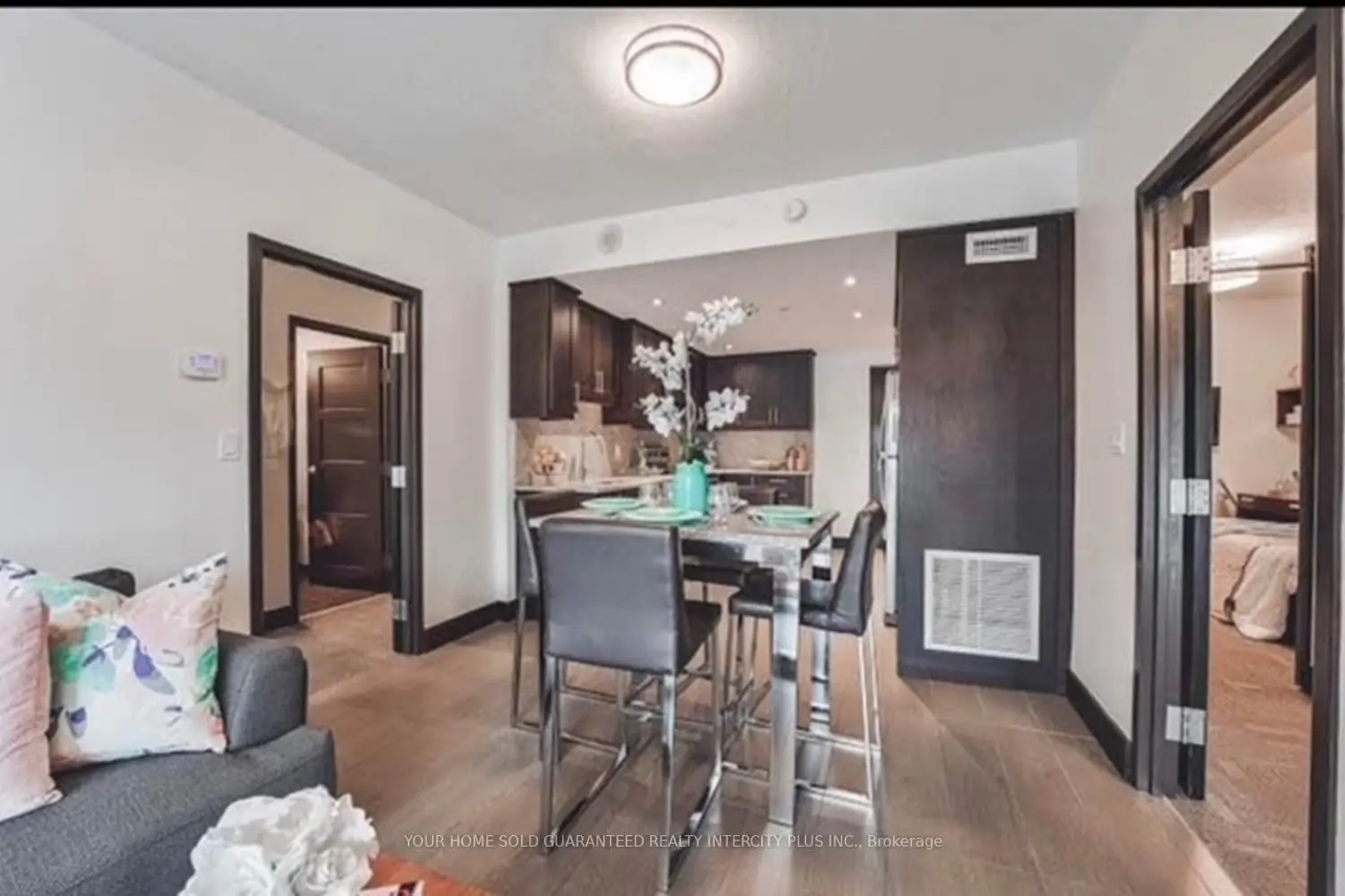 Additional image 8 of 1235 Richmond Street 211