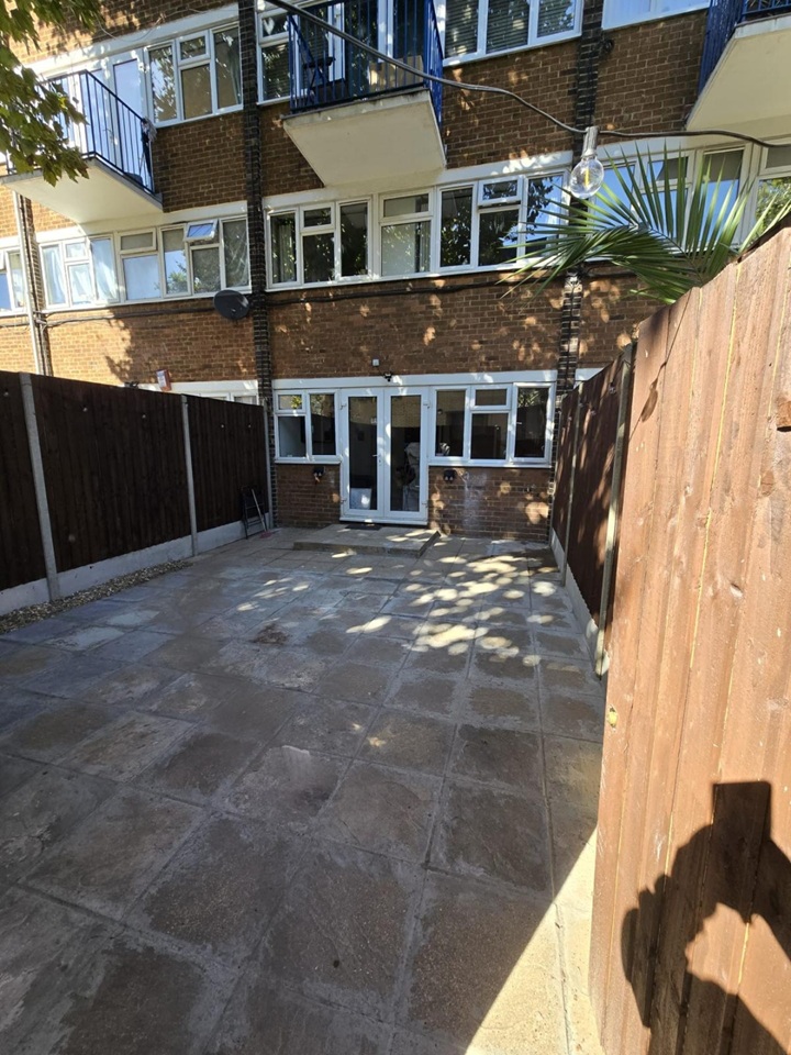 Additional image 6 of 4 Bed Flat, Ramsfort House, SE16, N1 7GU