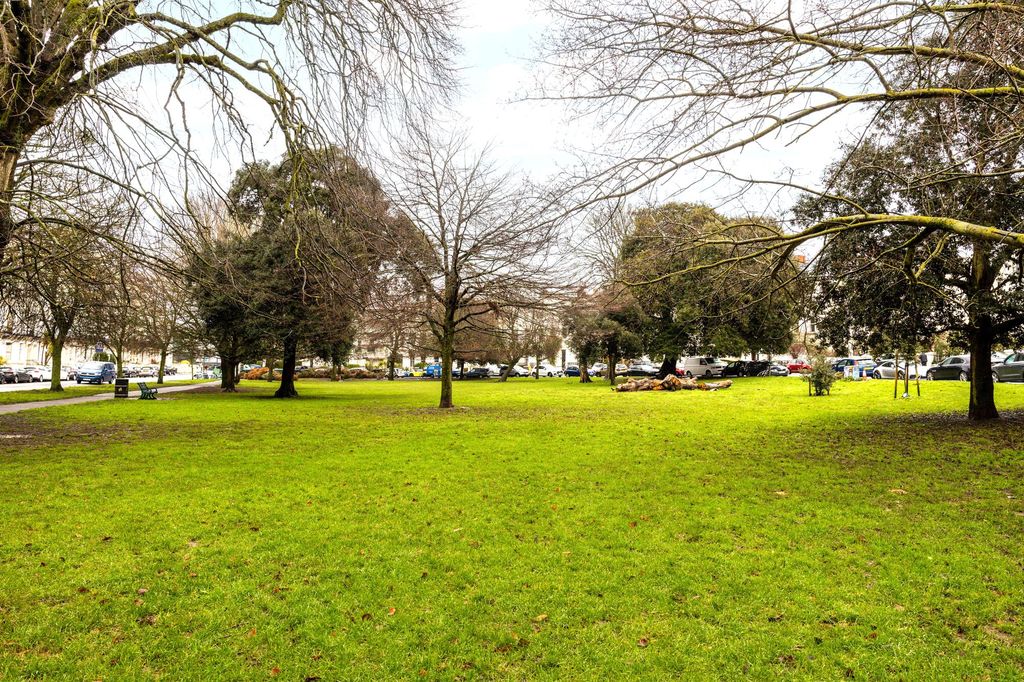 Additional image 20 of 4 bed maisonette for saleMontpelier Crescent, Brighton BN1