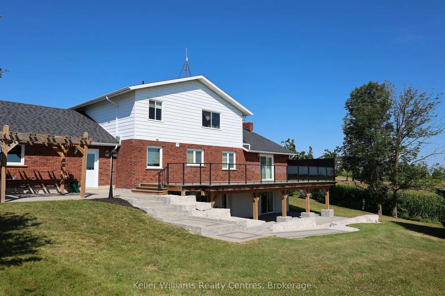 Additional image 3 of 2219 County Rd 42