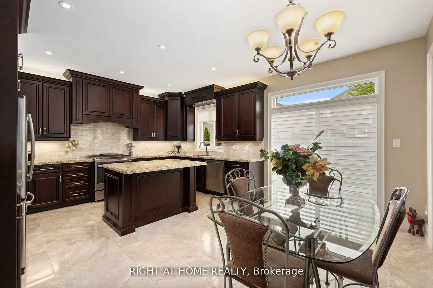 Additional image 6 of 25 Charterhouse Drive