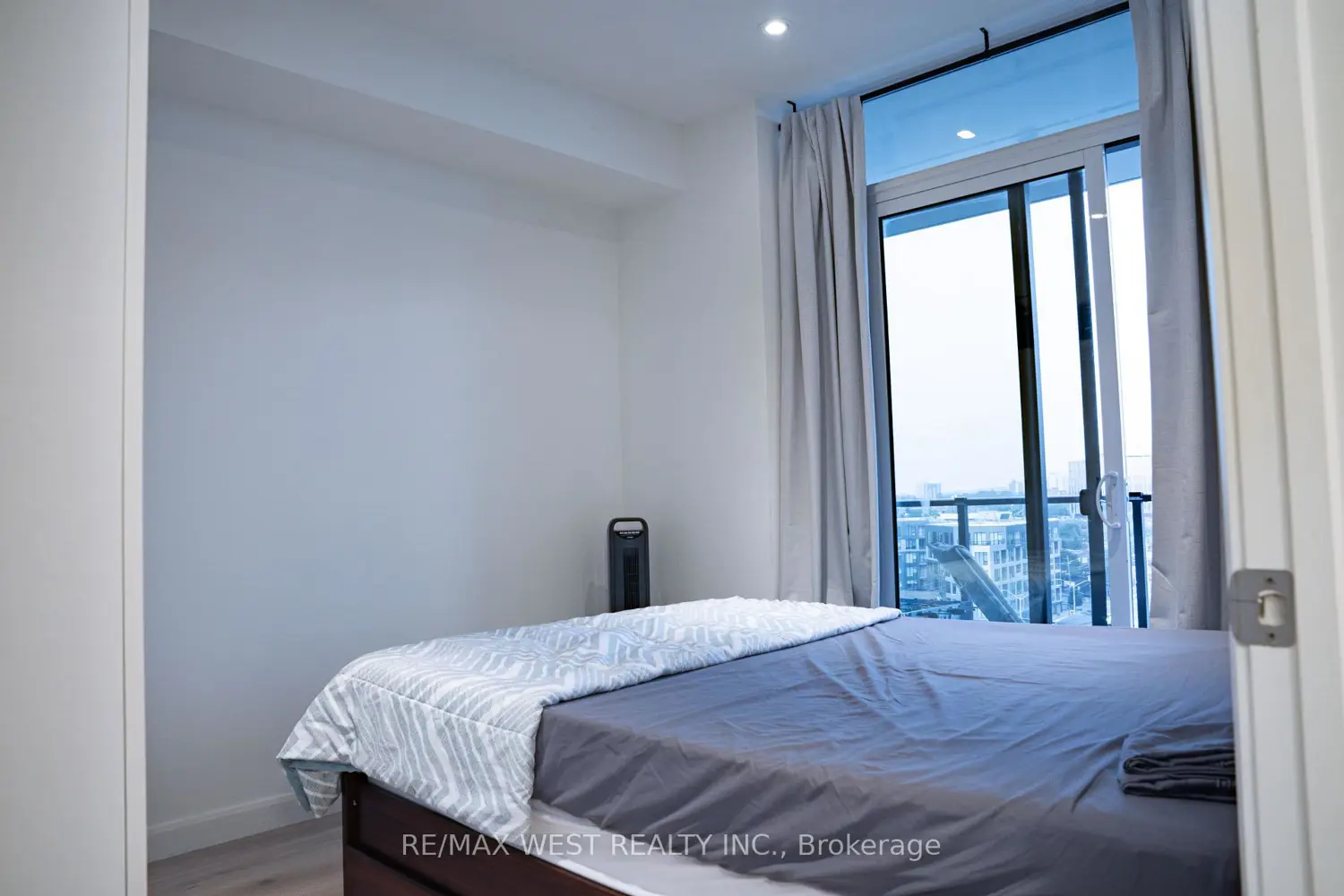 Additional image 10 of 741 King Street 812