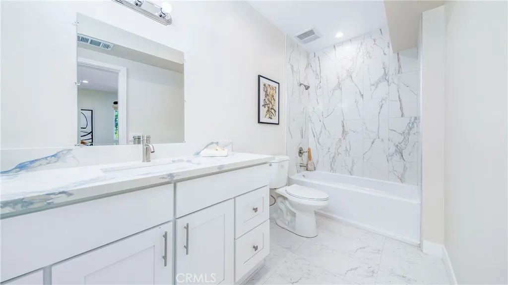 Additional image 21 of 17158 Chatsworth Street Unit 4, Granada Hills, CA 91344