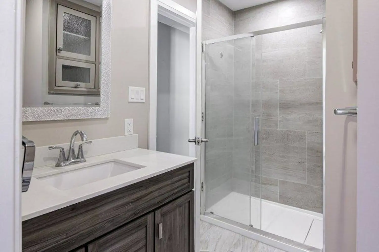 Additional image 9 of 243 King Street