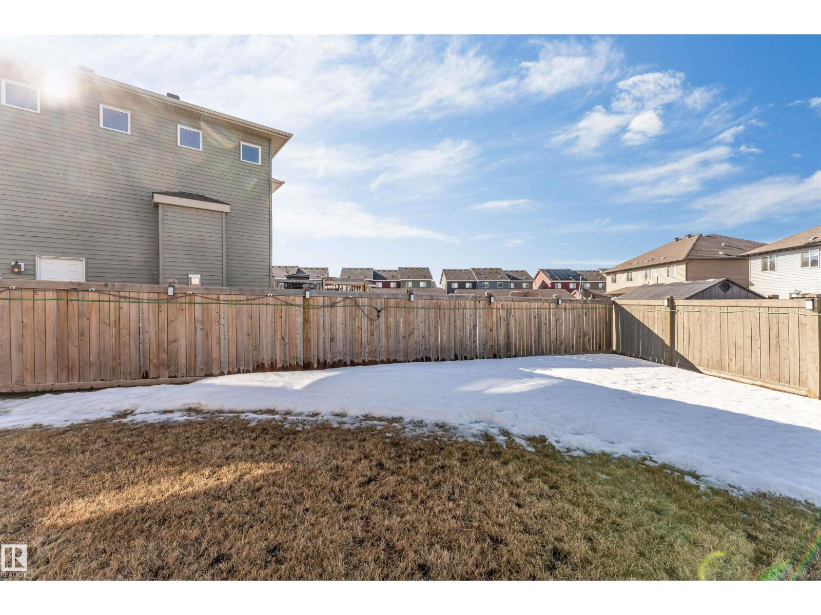 Additional image 6 of 2244 21 Avenue NW, Edmonton, AB, T6T0Y9