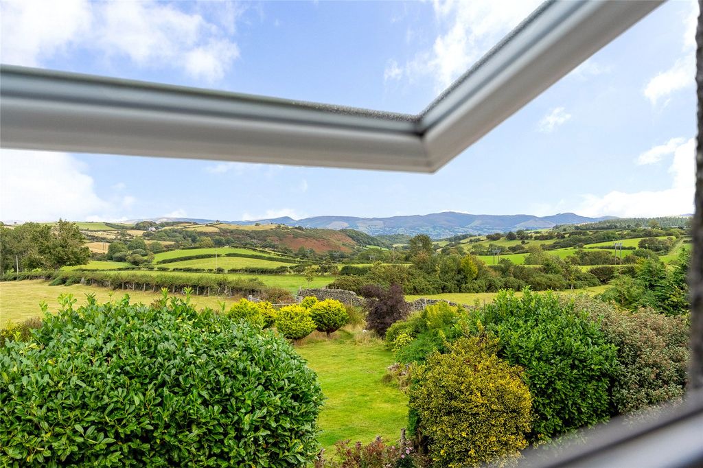 Additional image 15 of 5 bed link detached house for saleSaron, Denbigh, Denbighshire LL16
