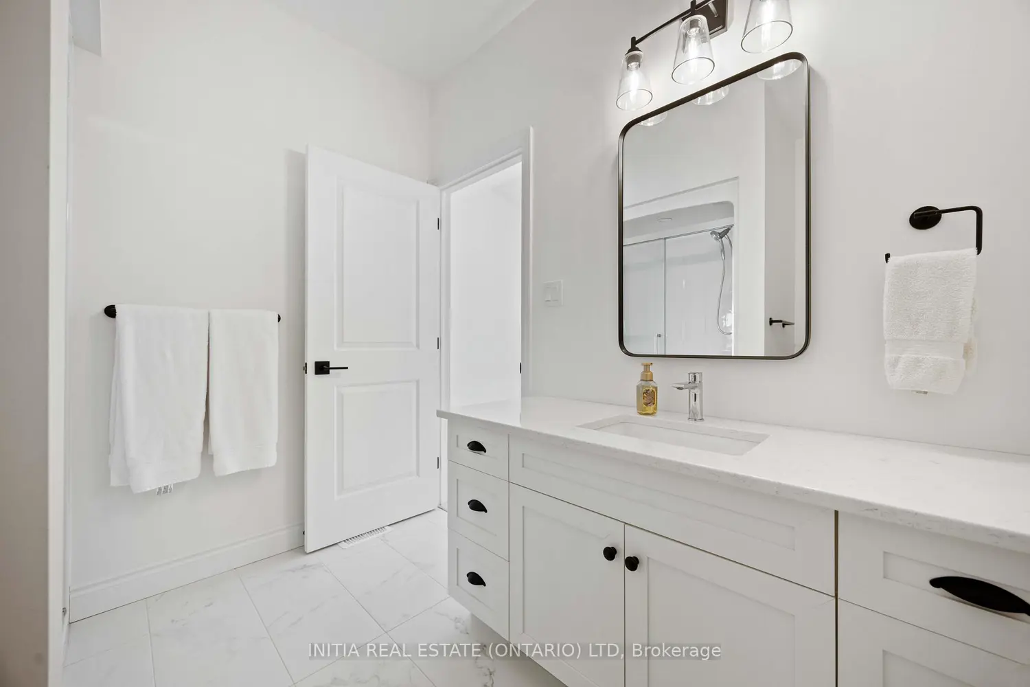 Additional image 12 of 102 Leneve Street