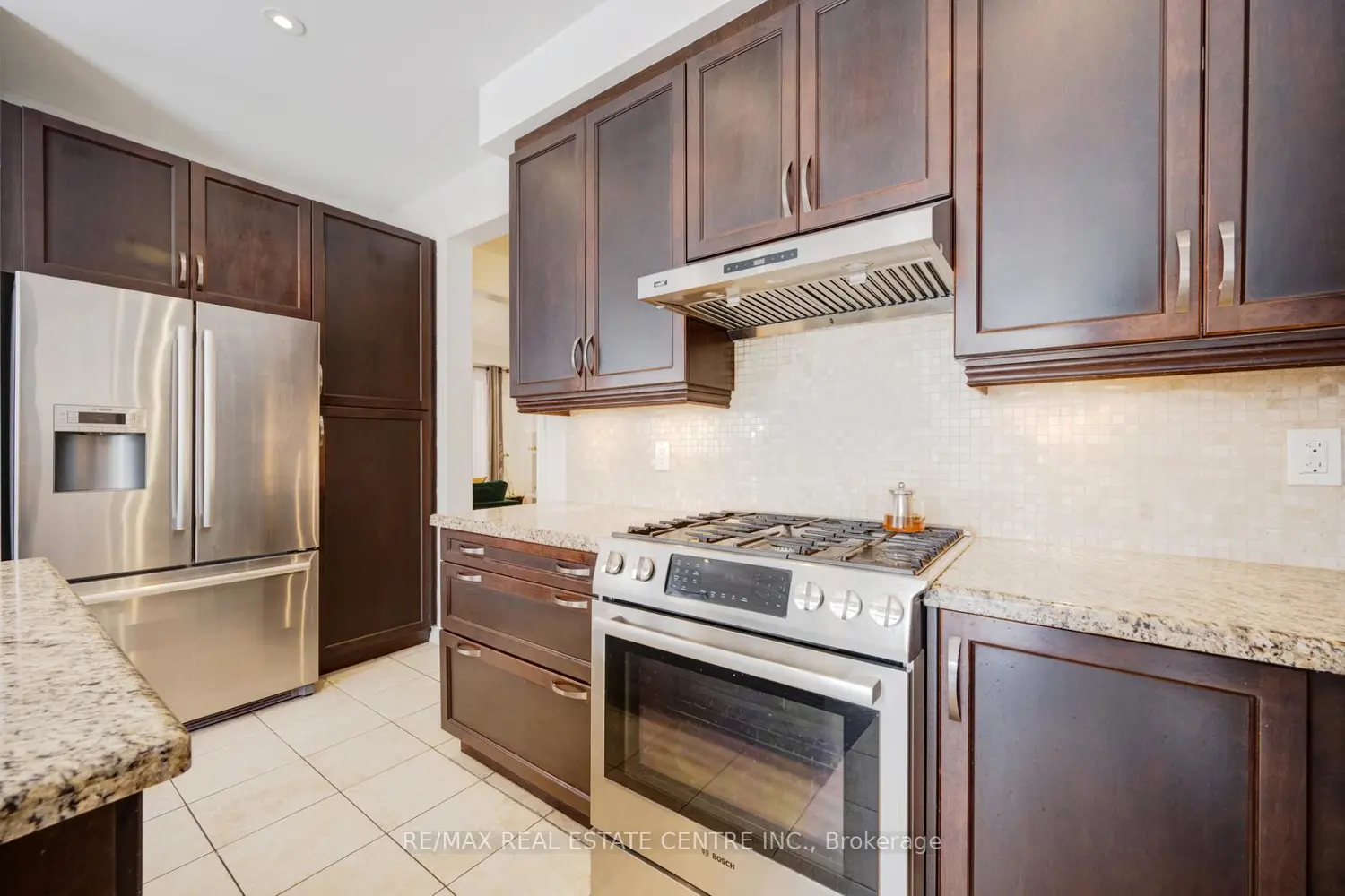 Additional image 9 of 19 Mediterranean Crescent