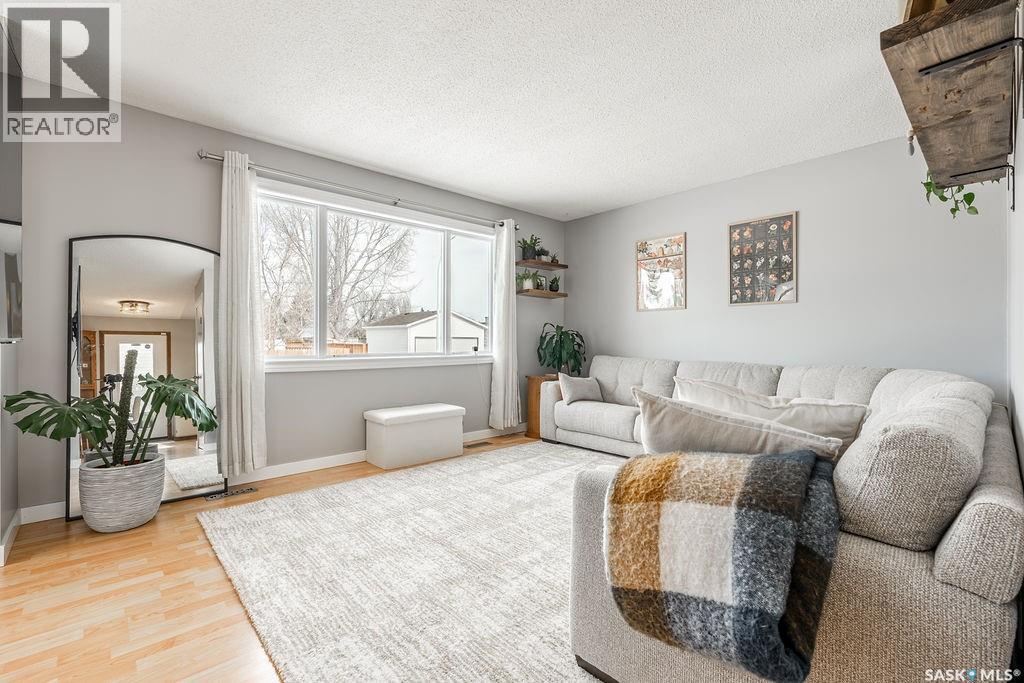 Additional image 5 of 118 Shea Crescent, Saskatoon, SK, S7L5M1